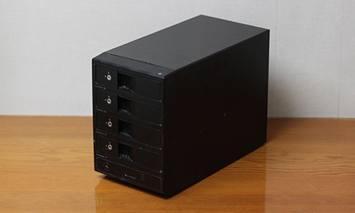 裸族の集合住宅ｓ USB3.0＆eSTAT（CRSJ35EU3） センチュリー century - Studio Milehigh